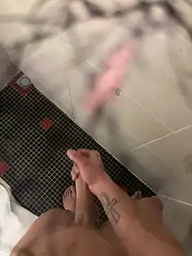 Snapshot of lescro95_ chatting on February 22, 2026, 9:08 am lescro95 online show from February 22, 2026, 9:08 am