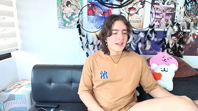 Snapshot of lukashollow_ chatting on October 6, 2025, 5:32 pm lukashollow online show from October 6, 2025, 5:32 pm