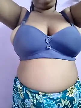 Cute payal0 online show from April 21, 2026, 4:08 am