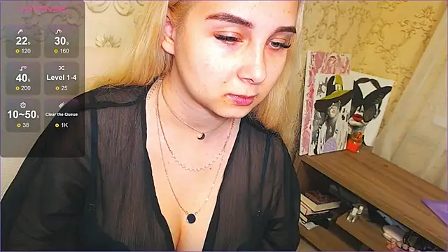 DolphinDreams online show from January 7, 2025, 12:31 pm