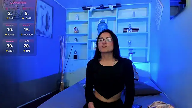 Lucy Williiams online show from February 27, 2025, 7:47 pm