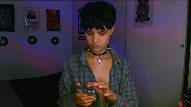 alex one888 online show from November 22, 2025, 11:04 pm