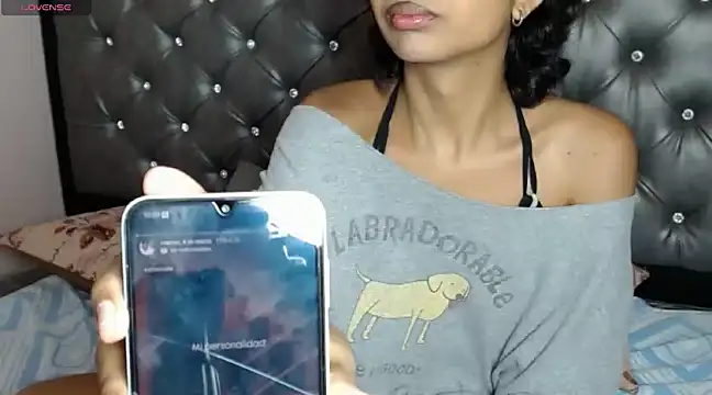 Snapshot of ToshiaKimich chatting on March 12, 2025, 3:40 pm ToshiaKimich online show from March 12, 2025, 3:40 pm