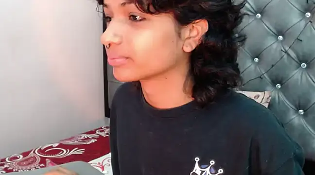 Snapshot of ToshiaKimich chatting on March 17, 2025, 1:29 pm ToshiaKimich online show from March 17, 2025, 1:29 pm