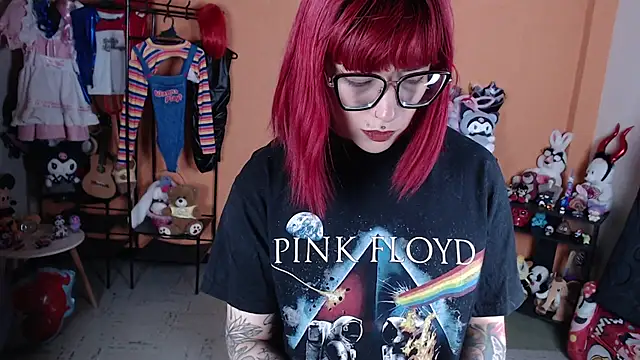 Snapshot of MissMiia2 chatting on February 21, 2026, 12:00 am MissMiia2 online show from February 21, 2026, 12:00 am