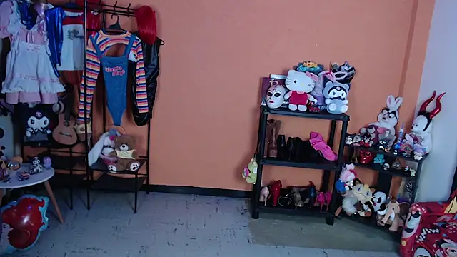 Snapshot of MissMiia2 chatting on February 21, 2026, 12:06 pm MissMiia2 online show from February 21, 2026, 12:06 pm