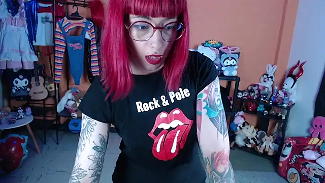 Snapshot of MissMiia2 chatting on February 26, 2026, 10:14 am MissMiia2 online show from February 26, 2026, 10:14 am