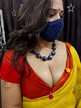 Snapshot of AzadPanchi2024 chatting on February 21, 2025, 11:11 am AzadPanchi2024 online show from February 21, 2025, 11:11 am