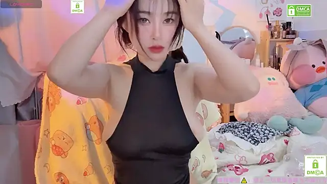 Carly 1 online show from December 14, 2025, 3:17 pm