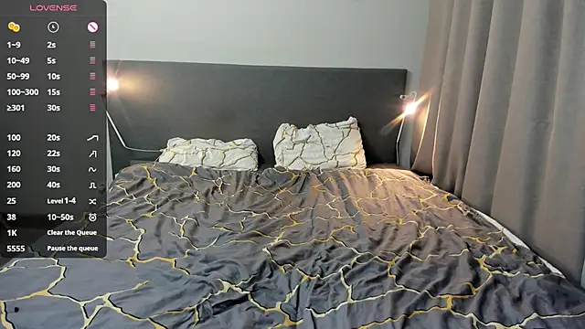 jesssicamooon online show from February 25, 2026, 1:15 am