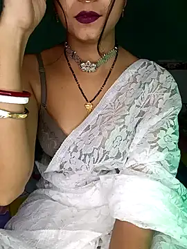 Snapshot of Diamond_queeen chatting on January 19, 2025, 9:13 pm Diamond queeen online show from January 19, 2025, 9:13 pm