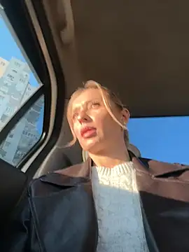 Diamond Bunny  online show from January 16, 2026, 1:59 pm