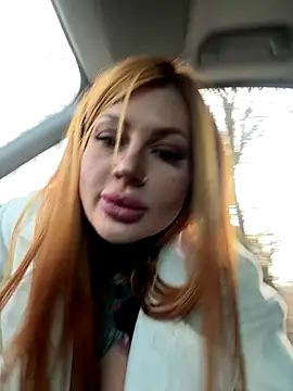 krysstal003 online show from November 12, 2025, 1:55 pm