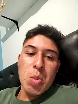 Snapshot of Ola22280 chatting on February 4, 2025, 3:00 am Ola22280 online show from February 4, 2025, 3:00 am