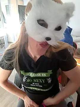 Hexe12346 online show from February 25, 2026, 6:45 am