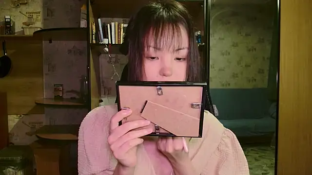 lalallalalaa- online show from December 16, 2025, 5:07 pm