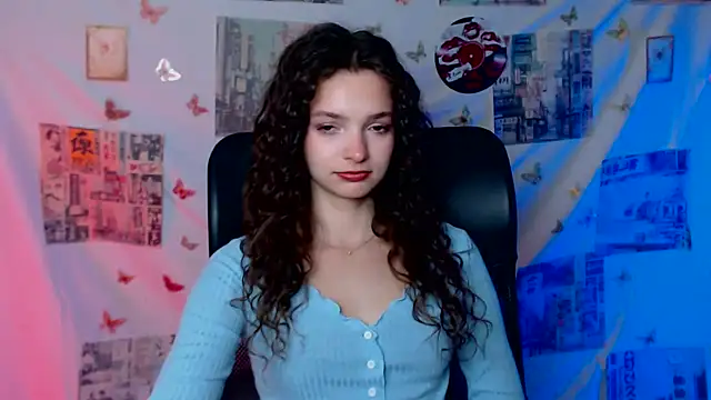 Snapshot of _SusieSu_ chatting on May 11, 2026, 6:27 pm SusieSu online show from May 11, 2026, 6:27 pm