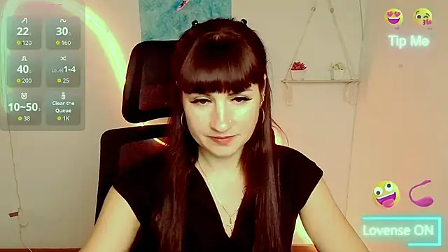 Snapshot of Violla_My chatting on November 5, 2025, 12:49 pm Violla My online show from November 5, 2025, 12:49 pm