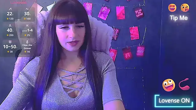 Snapshot of Violla_My chatting on November 9, 2025, 7:06 am Violla My online show from November 9, 2025, 7:06 am