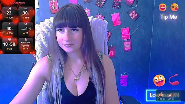 Snapshot of Violla_My chatting on June 19, 2026, 5:45 am Violla My online show from June 19, 2026, 5:45 am
