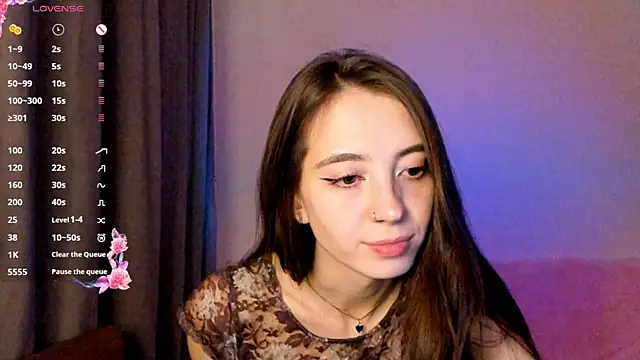 Snapshot of EvaBradley chatting on October 22, 2025, 6:51 pm EvaBradley online show from October 22, 2025, 6:51 pm