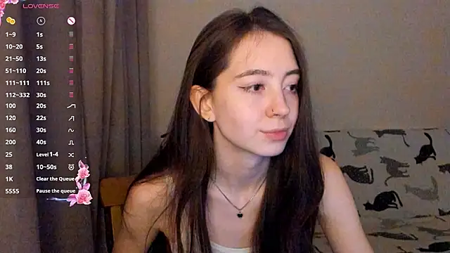 EvaBradley online show from February 25, 2026, 7:34 pm