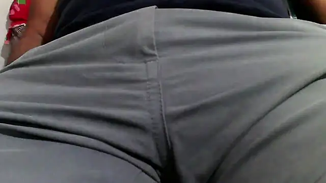 Snapshot of GO_LALA chatting on December 19, 2024, 9:29 am GO LALA online show from December 19, 2024, 9:29 am