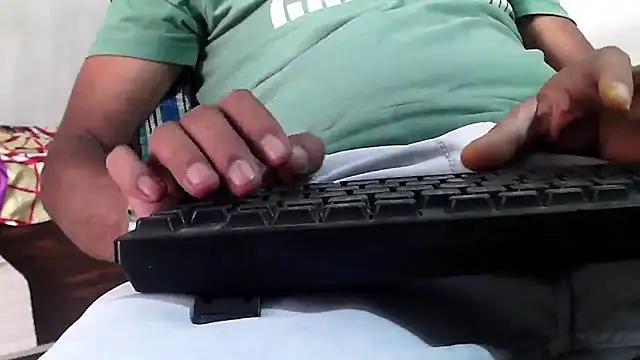 Snapshot of GO_LALA chatting on February 15, 2025, 7:16 am GO LALA online show from February 15, 2025, 7:16 am