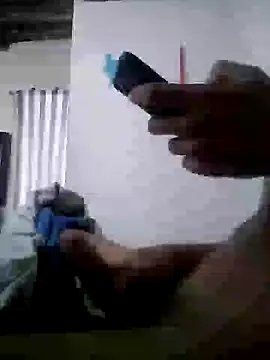 eomaisnovo0 online show from January 23, 2025, 9:39 am