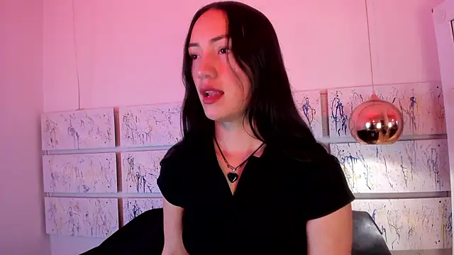 Scarlett  Fox   online show from February 6, 2026, 11:13 am