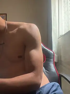 pteno1 online show from January 15, 2025, 2:02 pm