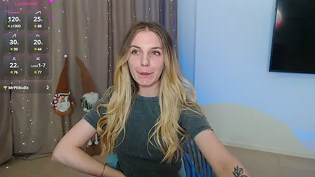 Snapshot of Stormy066 chatting on December 24, 2024, 9:55 pm Stormy066 online show from December 24, 2024, 9:55 pm