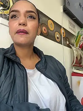 Sara-77 online show from July 25, 2026, 2:14 pm