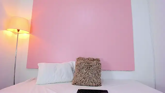 Snapshot of andyylove_jk chatting on November 15, 2025, 2:24 pm andyylove jk online show from November 15, 2025, 2:24 pm