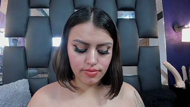 STEFANYVOLKOV online show from March 12, 2025, 2:41 am