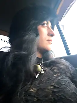 Snapshot of Lila_Desiree chatting on November 10, 2025, 10:31 pm Lila Desiree online show from November 10, 2025, 10:31 pm