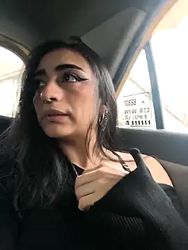 Snapshot of Lila_Desiree chatting on November 12, 2025, 8:52 pm Lila Desiree online show from November 12, 2025, 8:52 pm