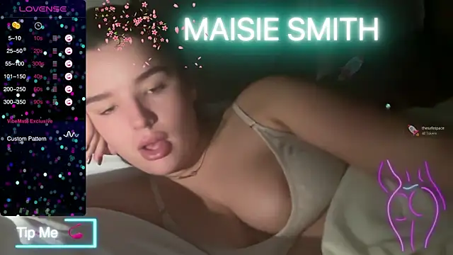 maisiesmithx online show from December 30, 2024, 12:32 am