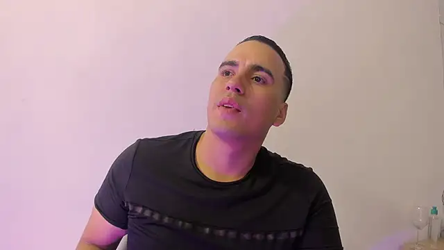 Vale n Matt online show from September 12, 2025, 3:17 am