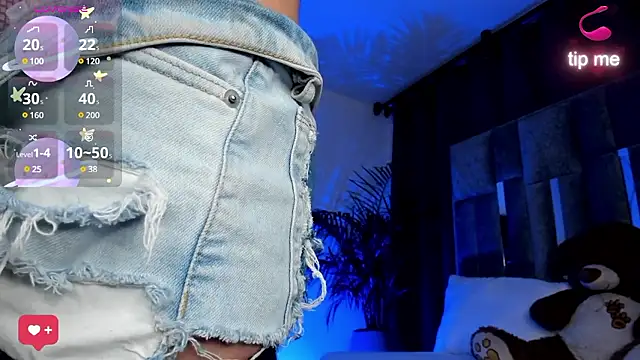 sue   0 online show from December 7, 2024, 5:37 am