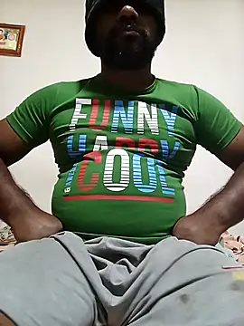 Nogeris20 online show from October 31, 2025, 4:41 pm