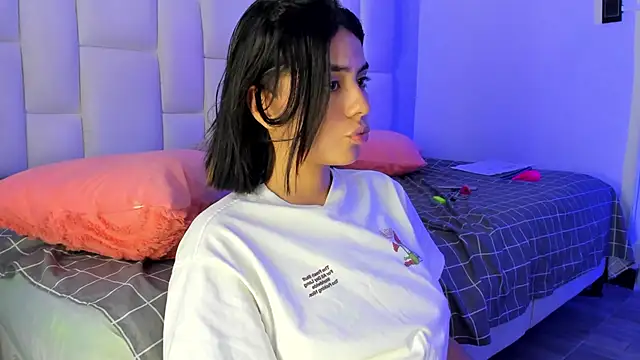 Snapshot of Antonella_Fontanna chatting on March 11, 2025, 7:58 am Antonella Fontanna online show from March 11, 2025, 7:58 am