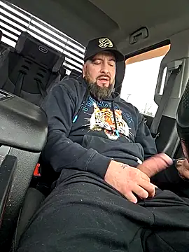 Beardedtattood online show from April 2, 2026, 5:43 pm