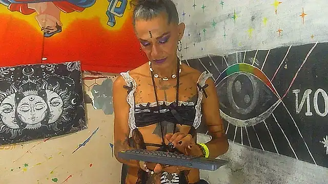 Lobaveterana sex online show from November 6, 2025, 3:40 am