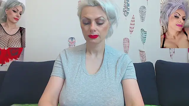 ForeverBarbie  online show from May 25, 2026, 3:34 am