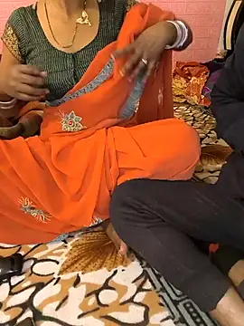 Snapshot of Indian_Lust_Couple chatting on November 22, 2025, 1:59 am Indian Lust Couple online show from November 22, 2025, 1:59 am