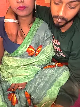 Snapshot of Indian_Lust_Couple chatting on December 15, 2025, 11:20 pm Indian Lust Couple online show from December 15, 2025, 11:20 pm