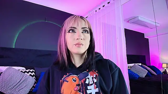 Aylen darkmoor online show from April 9, 2026, 7:41 pm