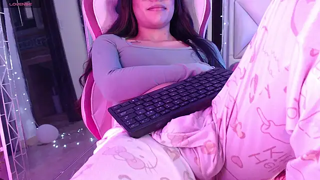 DannaDooll99 online show from March 21, 2025, 1:56 pm