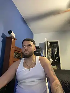 Snapshot of MasterKvn chatting on January 15, 2025, 3:22 am MasterKvn online show from January 15, 2025, 3:22 am